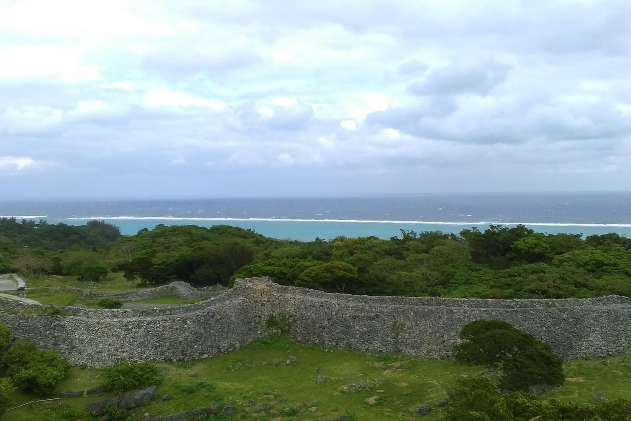 Tabinoteitaku Okinawa Nakijin Homann Concept Villa Bagian luar foto